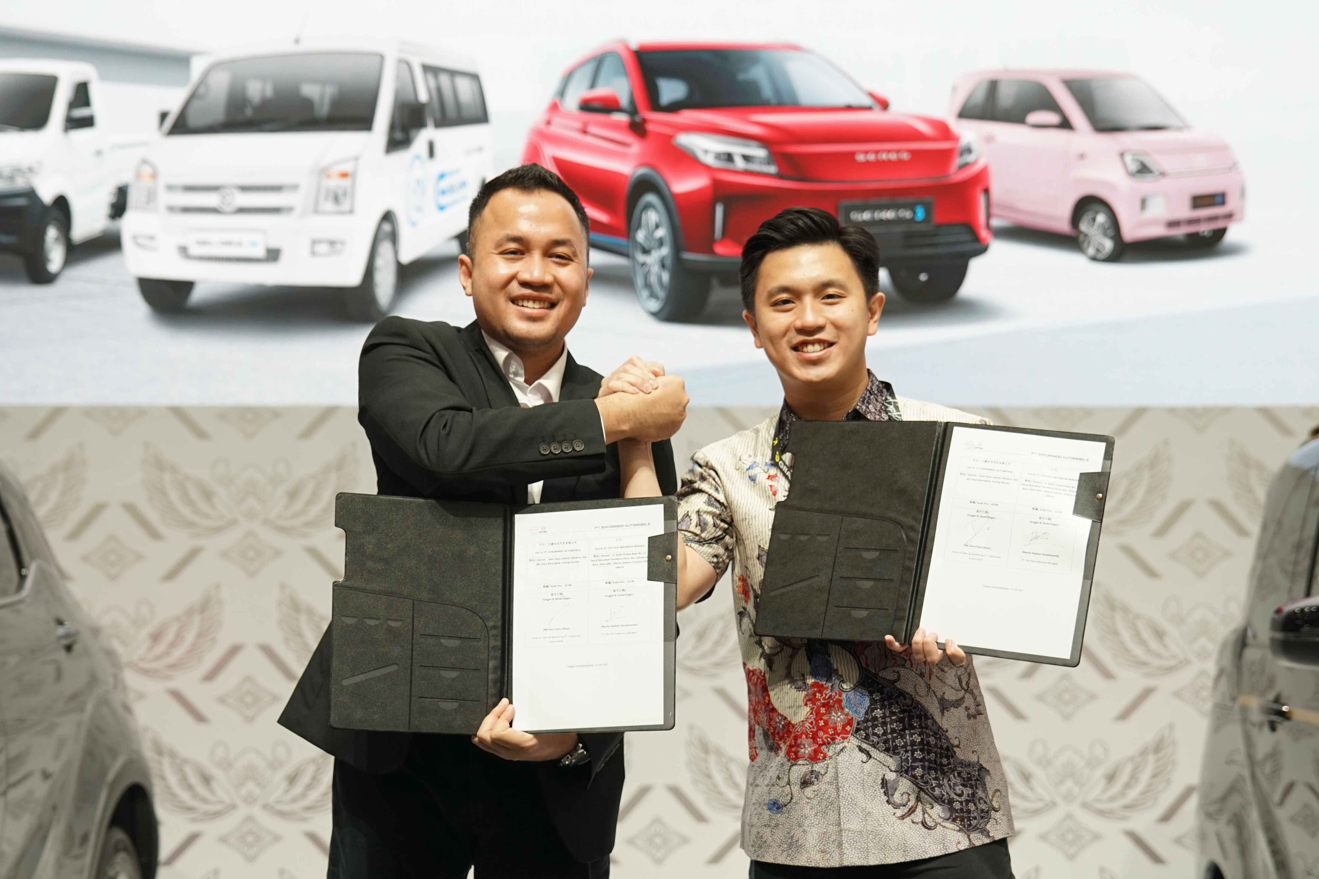 DFSK dan SERES Gandeng Otoklix untuk Tingkatkan Layanan Purna Jual di Indonesia