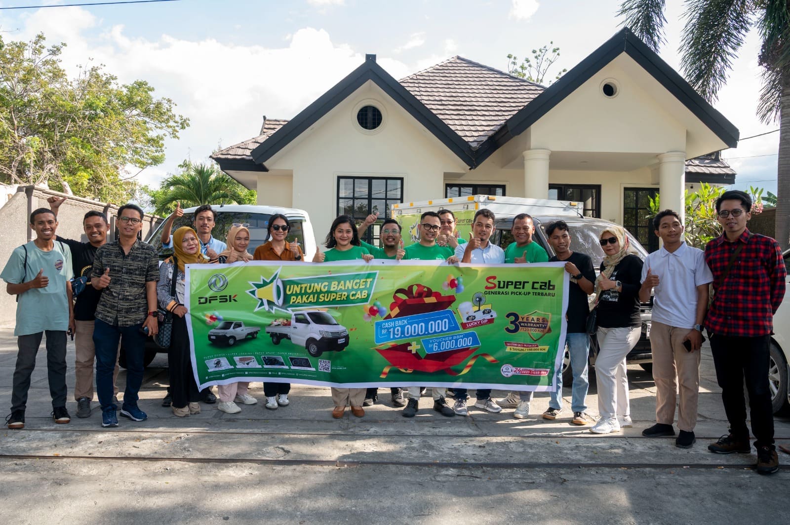 DFSK ‘Untung Banget Pakai Super cab’ Sapa Pelaku Bisnis di Palu