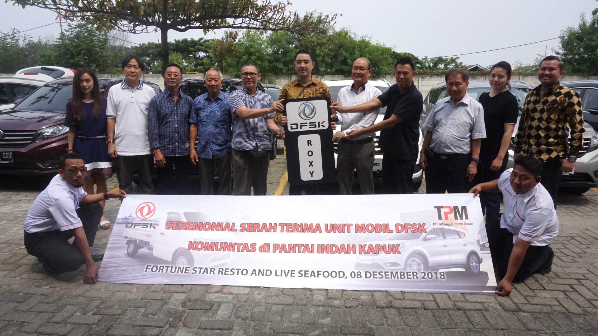 DFSK Melakukan Serah Terima Penjualan Unit Fleet Glory 580 dan SuperCab