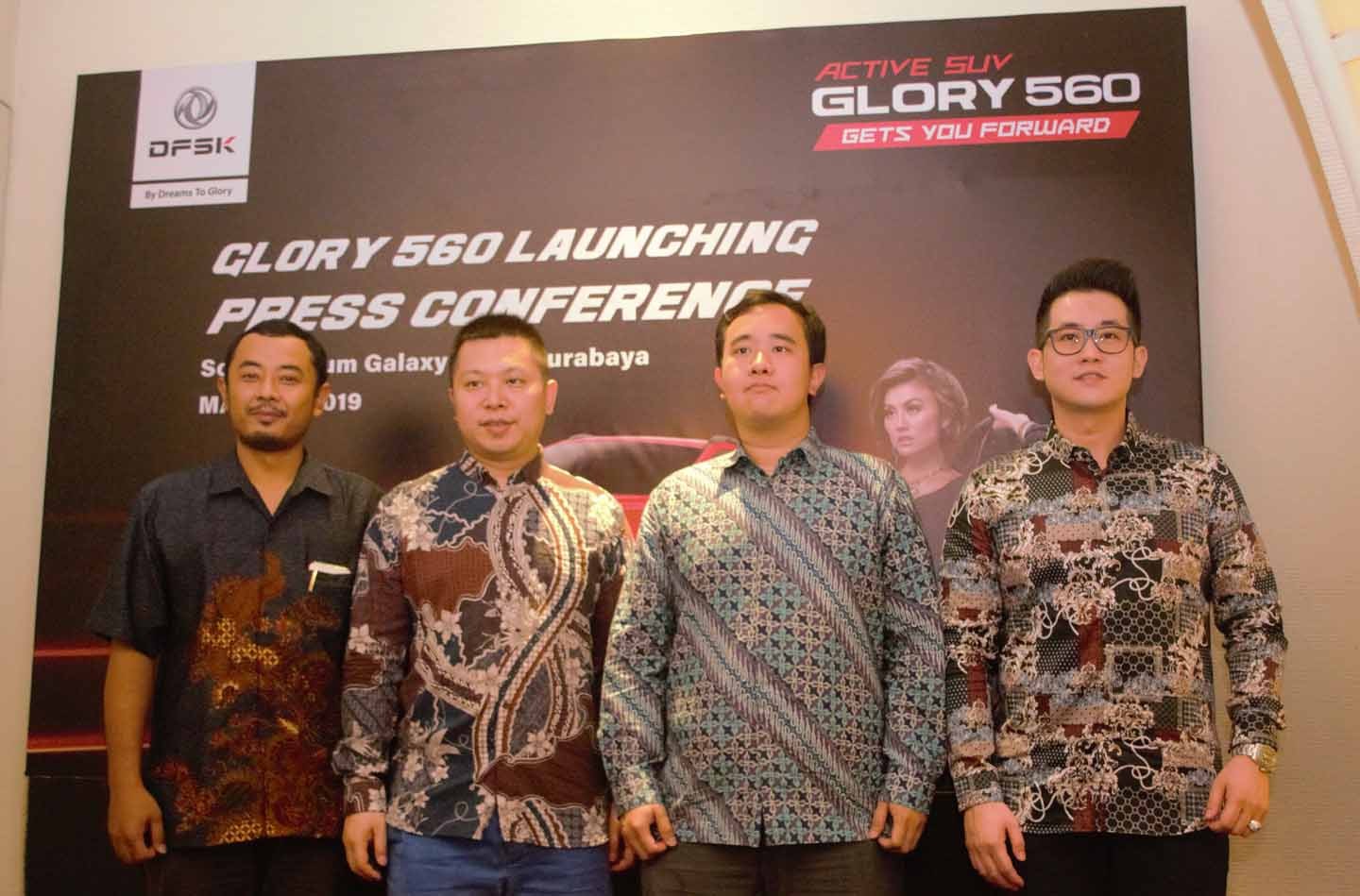 DFSK Glory 560 Mulai Diniagakan untuk Masyarakat Surabaya - [en]