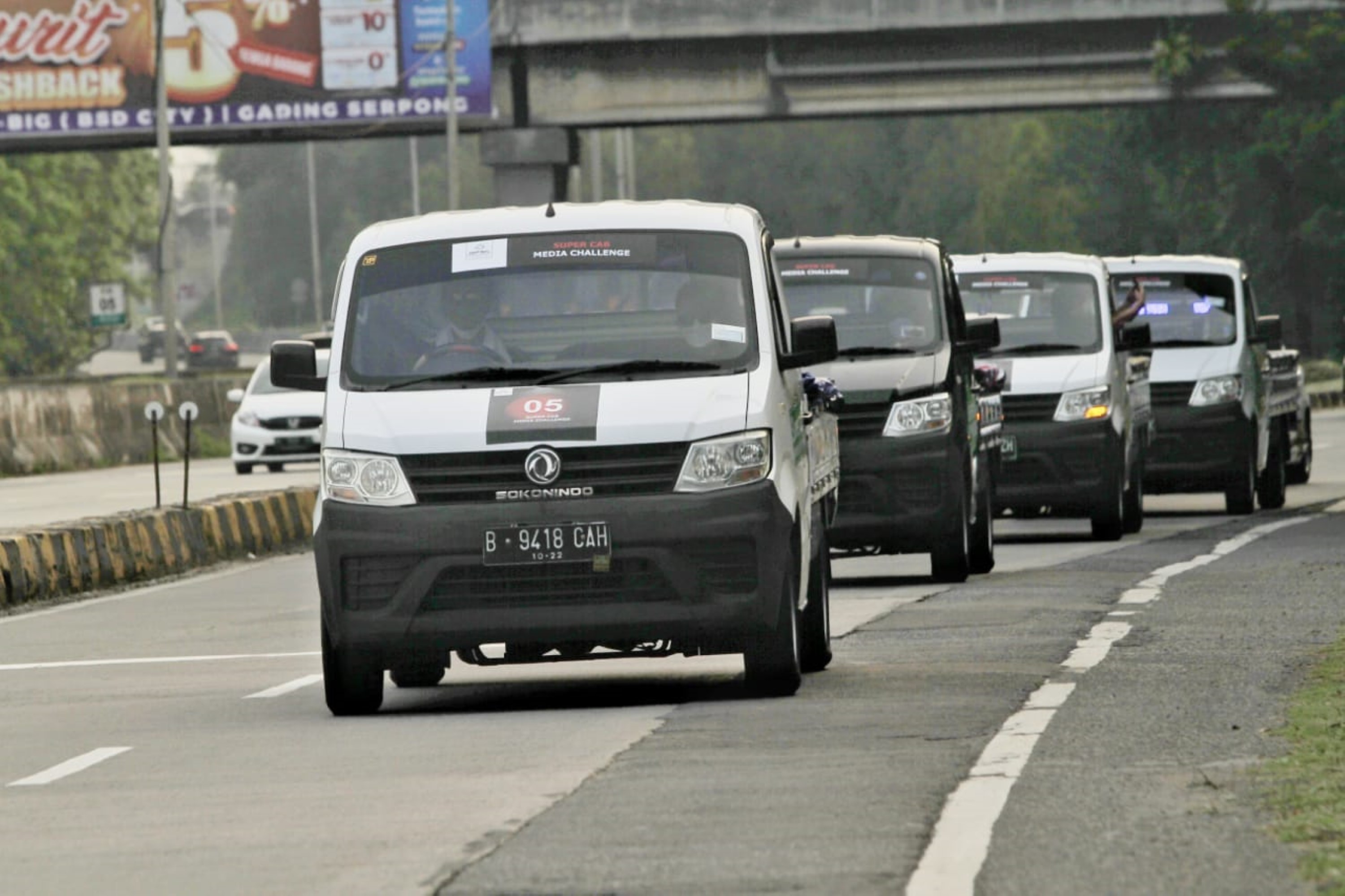 Pembuktian Efisiensi Bahan Bakar DFSK Super Cab Di Jalan Raya - [en]